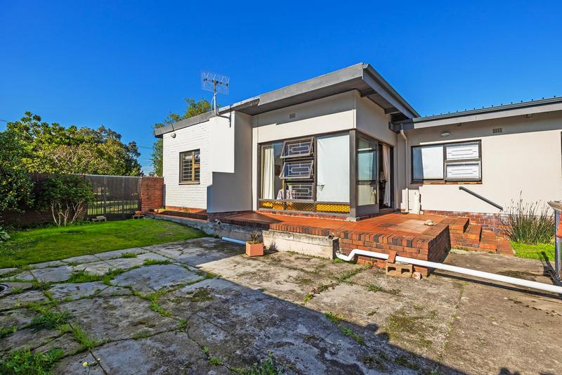 To Let 3 Bedroom Property for Rent in De La Haye Western Cape